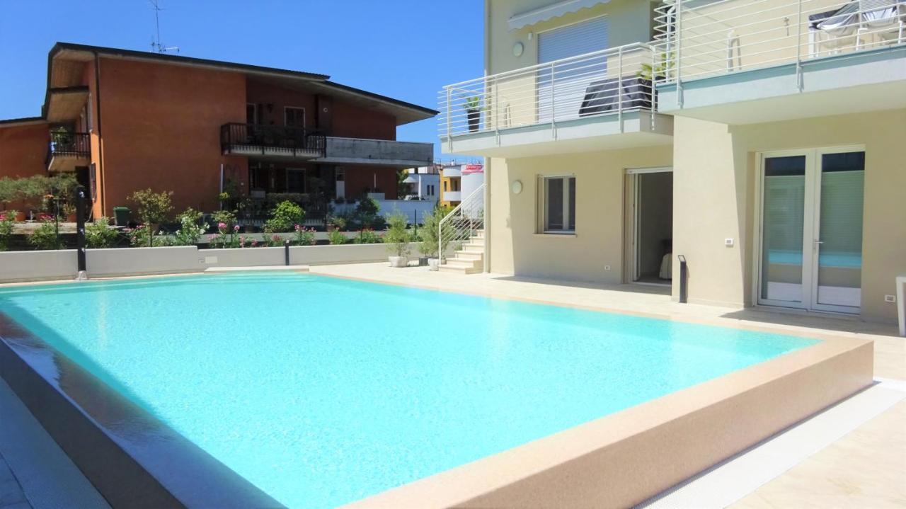 Holiday House Al Porto View Lake Peschiera del Garda Esterno foto
