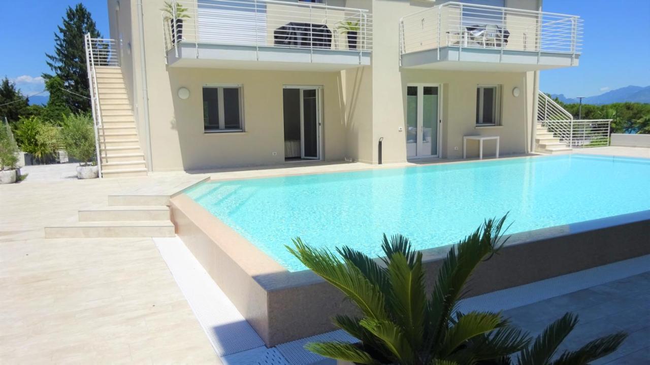 Holiday House Al Porto View Lake Peschiera del Garda Esterno foto