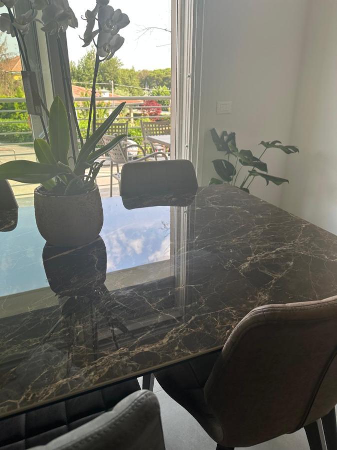 Holiday House Al Porto View Lake Peschiera del Garda Esterno foto