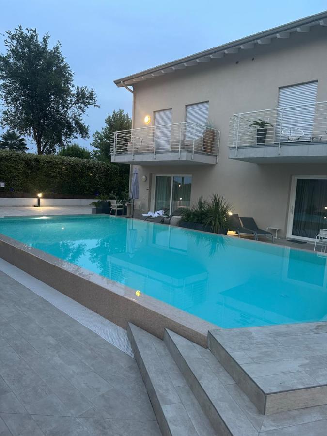 Holiday House Al Porto View Lake Peschiera del Garda Esterno foto