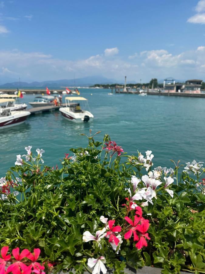 Holiday House Al Porto View Lake Peschiera del Garda Esterno foto